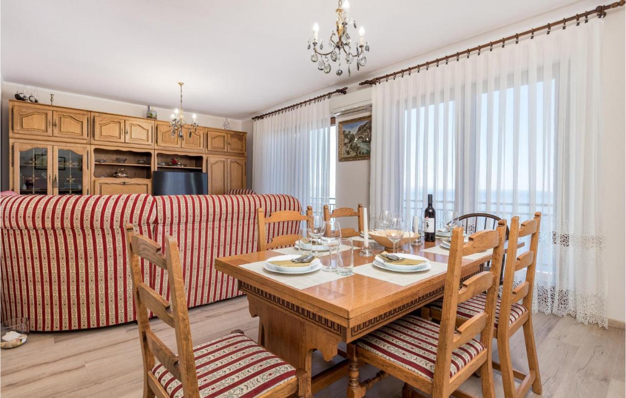 4 Bedroom Nice Apartment In 오파티아 외부 사진