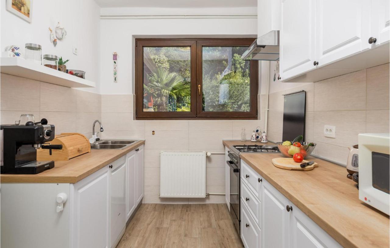4 Bedroom Nice Apartment In 오파티아 외부 사진