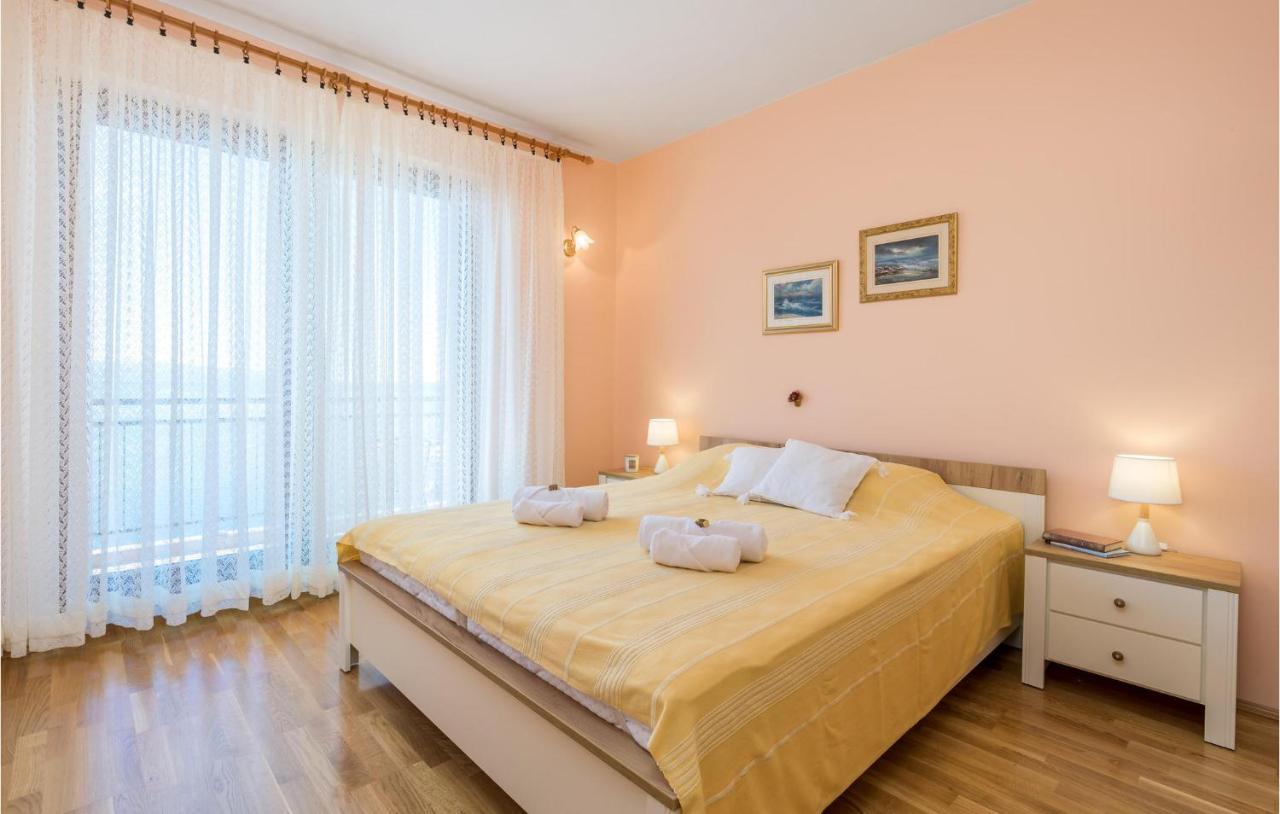 4 Bedroom Nice Apartment In 오파티아 외부 사진